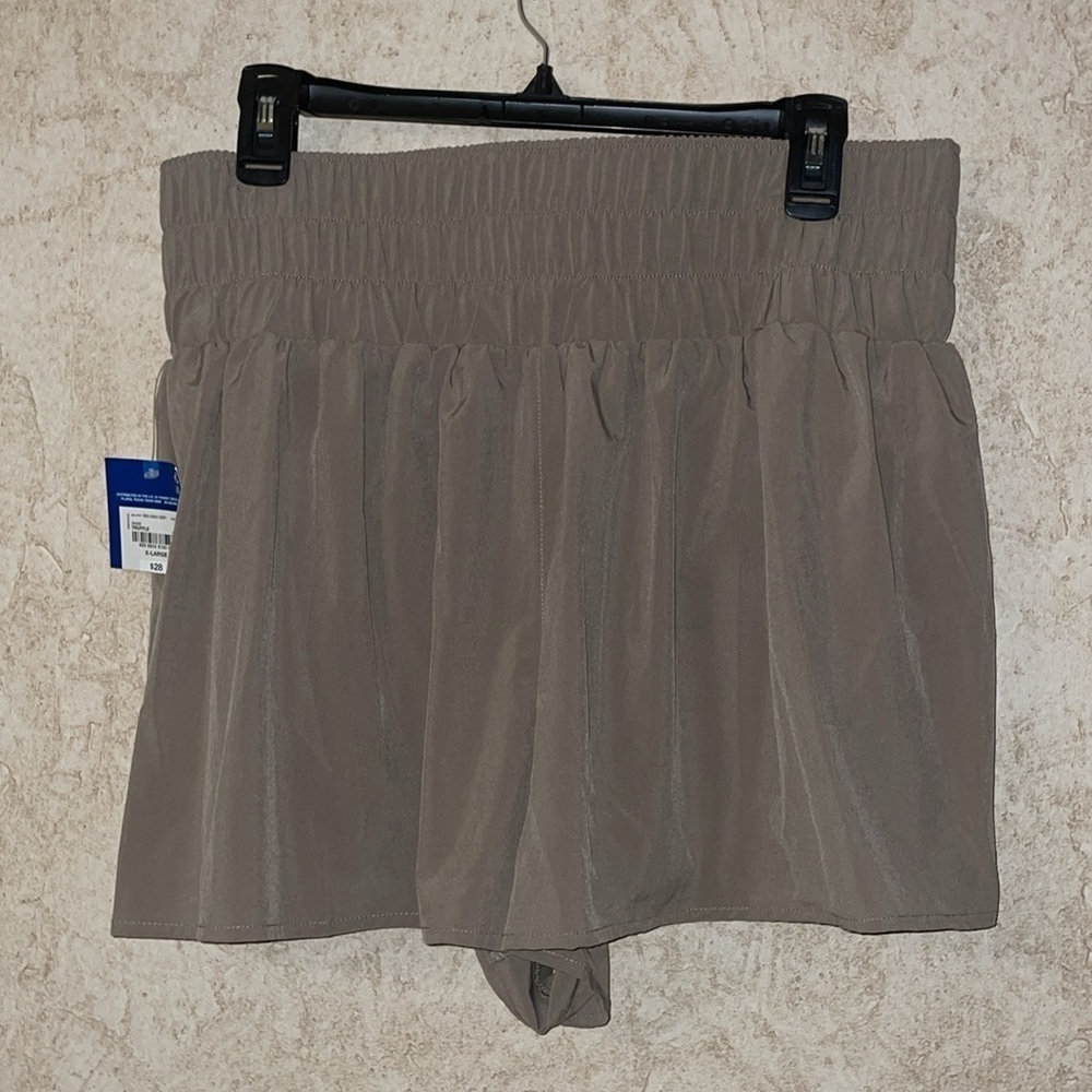 Arizona Mid Rise Shortie Short - Picture 2 of 6